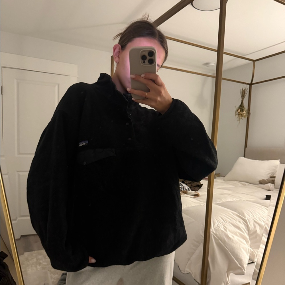 Patagonia fleece quarter button up